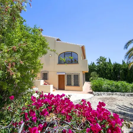 Villa Berdica By Interhome